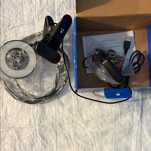 Black and White VR Headset Accessory